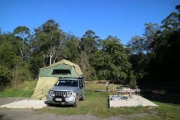 Australia (Glass House Mountains)